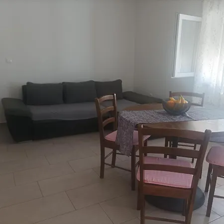 Lucija 2