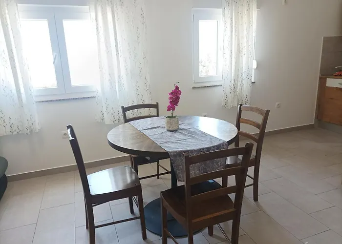 Lucija 2 Апартаменты